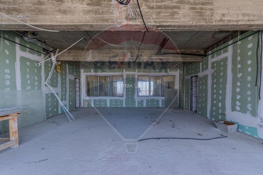 Activ Hotelier SubEvaluat | 18.000 mp construiti | 3 ha teren | BRASOV - 55