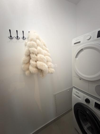 Apartament 3 camere+2 bai+parcare inclusă.La 3 min de Coresi. - 15
