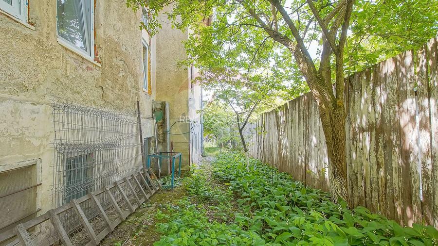 Comision 0% | Garsonieră la casă, curte comună– Matei Basarab - 28