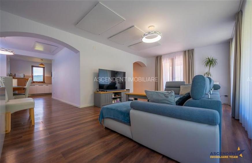 FILM! Sophisticated villa in an exclusive natural setting, Pestisu Mic, Valea Na - 19