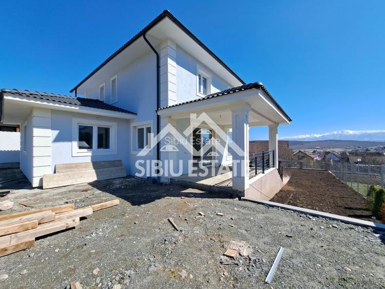 Casa Sibiu, Tocile teren 600, terase, garaj - 2