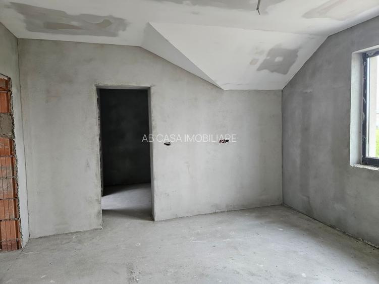 Duplex nou, P+M, 1 apartament la cheie, 1 la alb, Moșnița Nouă, comision 0% - 23