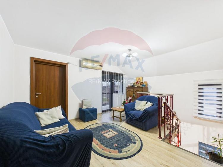 Casă / Vilă cu 5 camere de vânzare în zona Central - 13