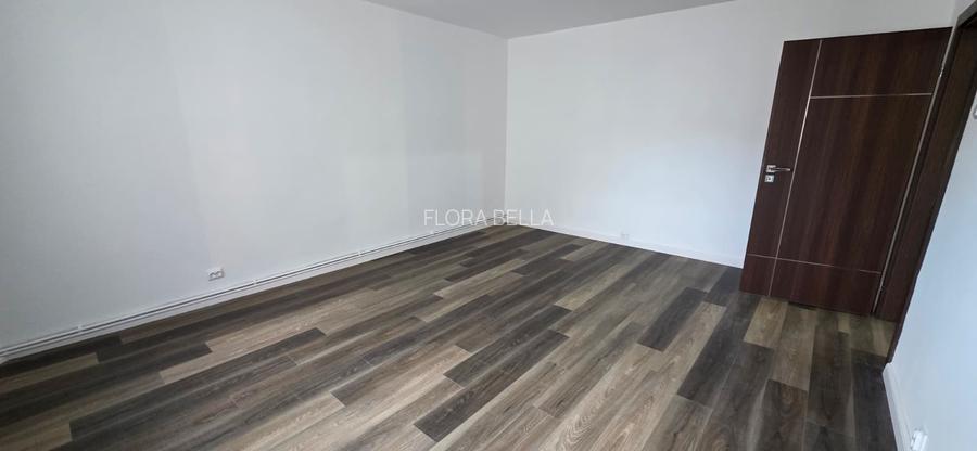 Renovat total totul nou apartament 4 camere parcul Sebastian cu centrala termica - 9