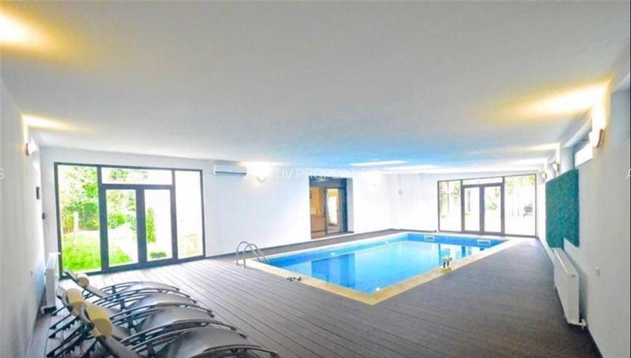 Vila exclusivista 2008,arhitect spaniola,5 dormitoare,5 bai,teren 1420mp,garaj 2 - 21