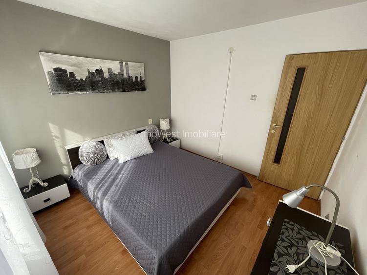 Lipovei | 3 camere | Decomandat | Mobilat-Utilat | Acoperiș - 11