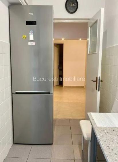 UNIRII Nerva Traian,bl.2000,Monolit,et.3/8,DECOMANDAT,centrala,3 BALCOANE - 6