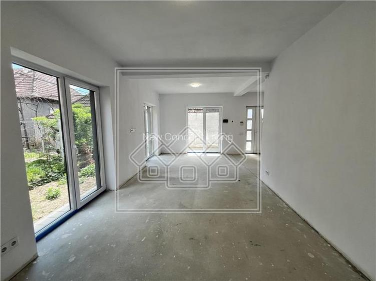 Casa de vanzare in Sibiu - noua, individuala, teren 335 mp - zona buna - 12