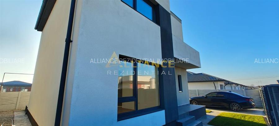 Vila mediteraneana - 4 camere - 2 bai - beci- 455mp teren - incalzire pardoseala - 4
