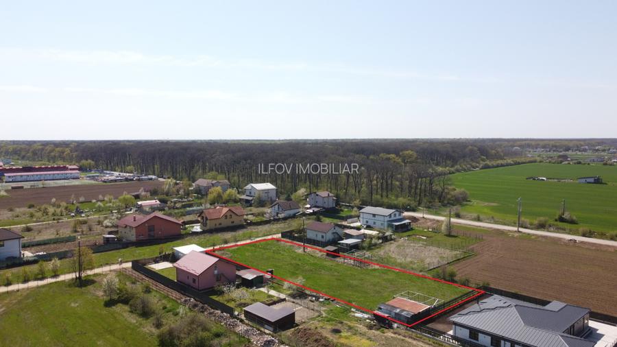LOT TEREN 550 MP, DESCHIDERE 20.62ML, LÂNGĂ PĂDURE, TOATE UTILITĂȚILE - 2