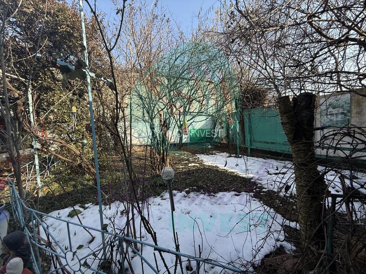 "Casa bunicii" pe un lot de teren de 307 mp - 7