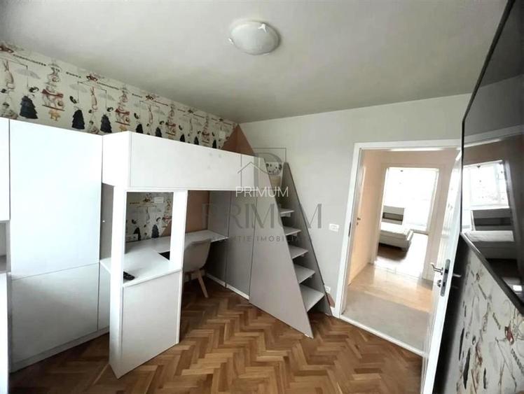 SEMICENTRAL - NOKIA - BLOC IZOLAT - LIFT - 3 CAMERE - CENTRALA PROPRIE - CLIMA - 3