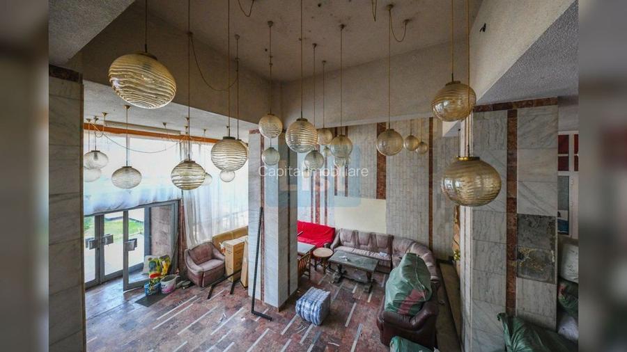 De vanzare Hotel, nefunctional, 70 camere + teren 3590 mp, Dej - 18