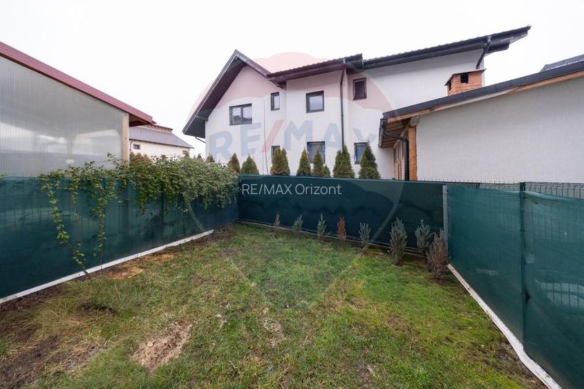 Studio cu curte proprie și parcare, mobilat, Sânpetru – 38 mp - 9