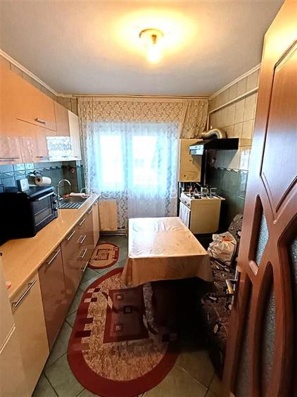 INTRETINUT! Ap 2 camere Decomandat etaj 4, zona Obor - 5