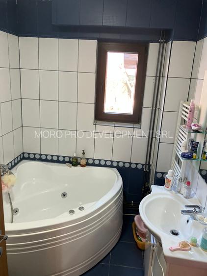 Casa superba in Breaza- 8 camere - circa 90 minute distanta de Bucuresti - 9