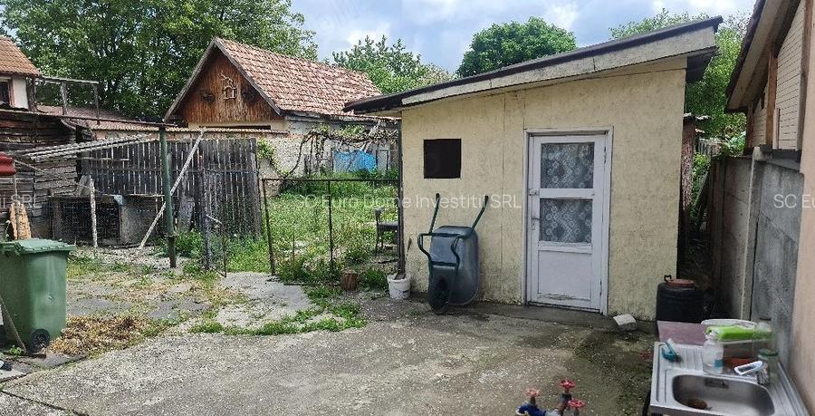 Casa sanatoasa cu 900 mp la intrare in Rasnov - 4