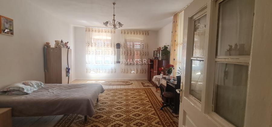 SC VIMAK vinde casa saseasca in loc.Maierus,Brasov . - 6