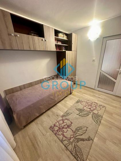 Apartament 3 camere semidecomandate de vânzare – Bacău, zona Milcov etaj 2/4 - 9