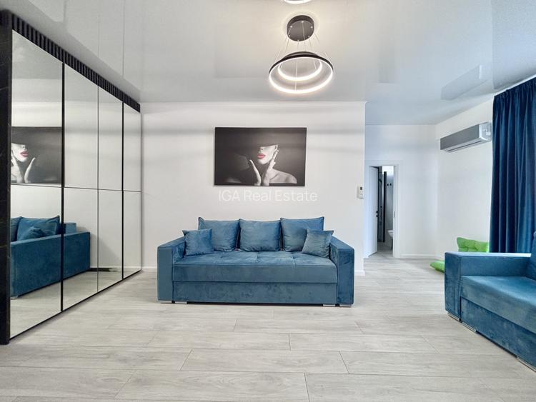 Vedere laterala la mare, prima linie, mobilat, parcare inclusa - 4