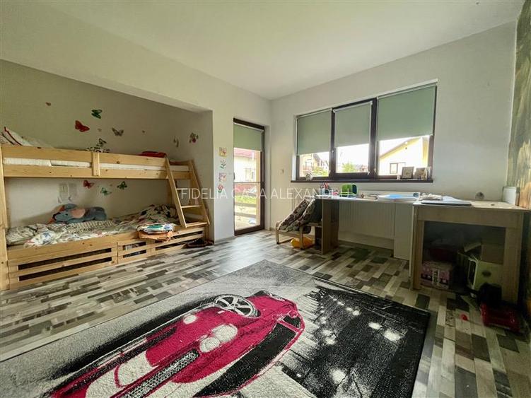 Vila cu 5 camere si 2 bai, de vanzare in Horpaz - 24