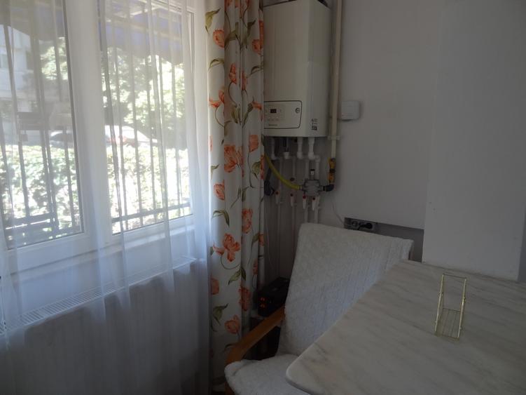 Apartament 2 camere decomandate parter, de inchiriat, zona- Abator
