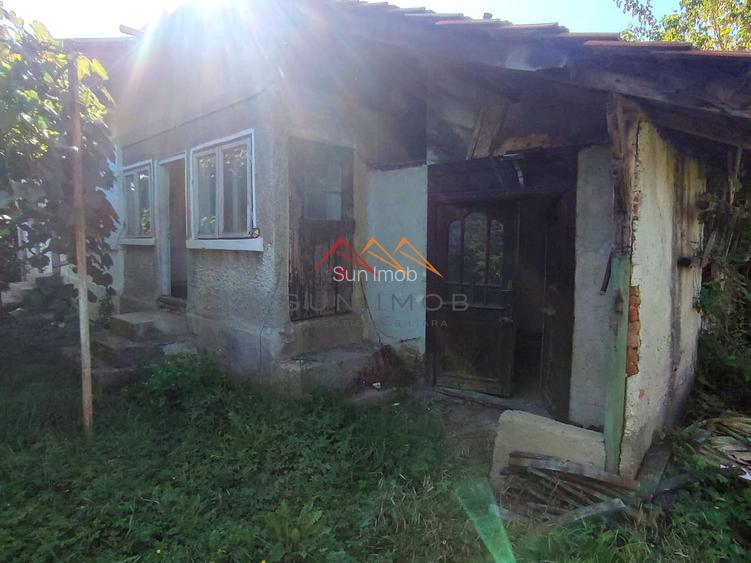 CASĂ DE VÂNZARE | 1.486 MP TEREN | URLETA