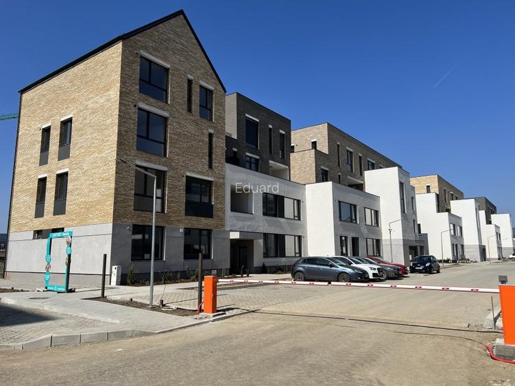 &Icirc;nchiriere apartament 3 camere + parcare Catted Family Pipera - 2