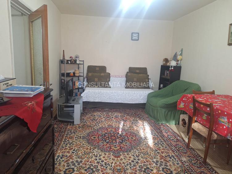 2 Camere Decomandat Etaj 2 la 5 min Metrou Gorjului Ideal Investiție - 3