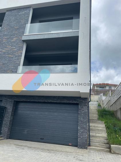 Duplex 129 mp, garaj, terasa, zona Voronet