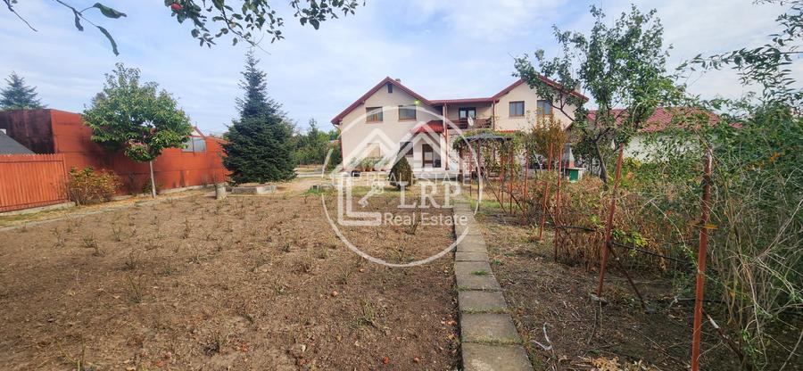 [DOMENIU PRIVAT] Vilă deosebita în Inima Orașului Voluntari | Teren 2.500 mp | - 31