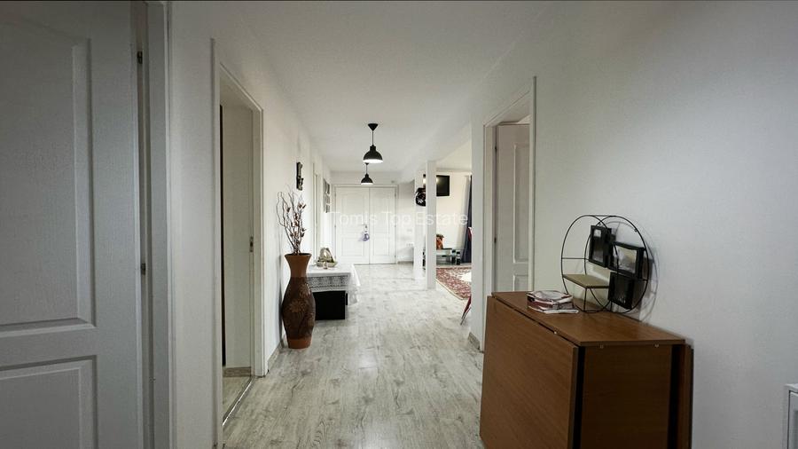 Casa cu 4 camere si garaj cu rampa-teren 500 mp-jud. Constanta - 18