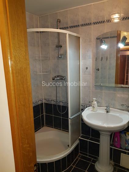 PIATA IANCULUI-METROU,DECOMANDATA,43 MP,MOBILATA,350 EURO,ET.2 - 3