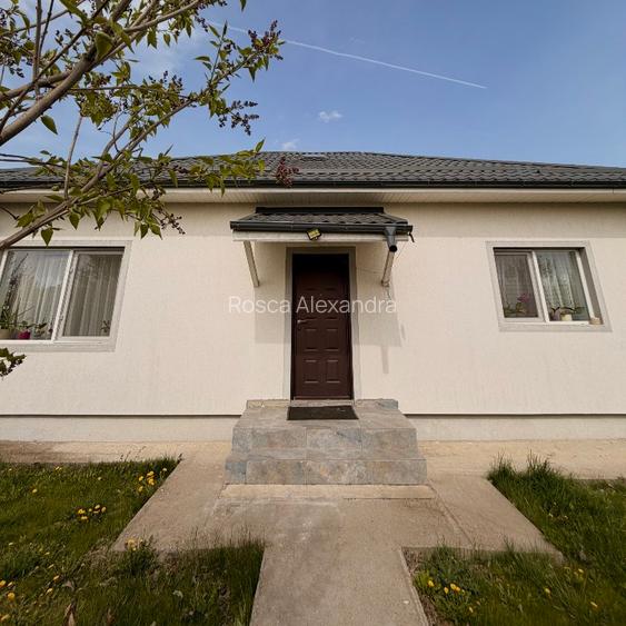 Casă modernă de închiriat – Săbăreni | 3 camere | curte proprie | aproape de Buc - 9