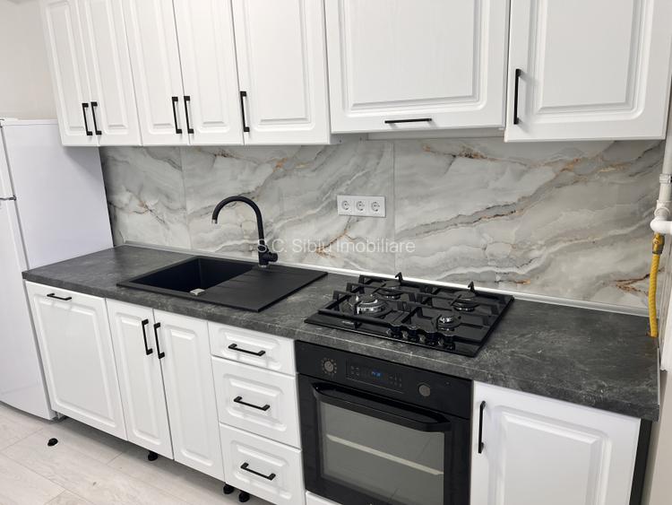 ap nou 2 camere zona Dedeman  et 4 cu lift si parcare - 5