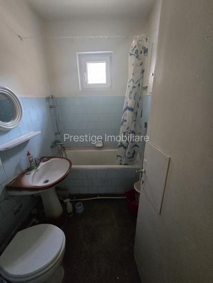 Apartament de vânzare 2 camere  Grădiște - 5
