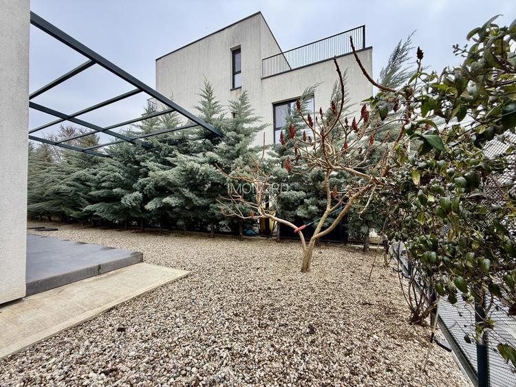 Martha Bibescu casa SMART, terasa 100mp priveliste W - 39