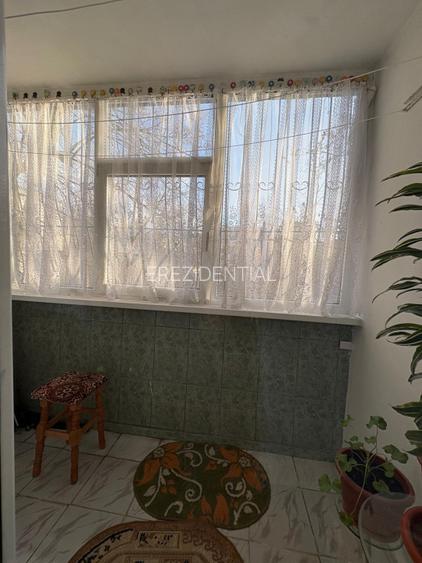 Apartament 3 camere cu centrala proprie zona Brancoveanu - Scoala 129 - 16