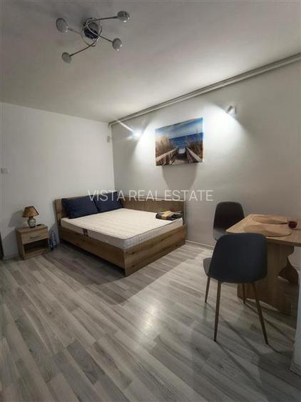 Spre inchiriere garsoniera utilata si mobilata, Centrul Civic, Brasov - 3