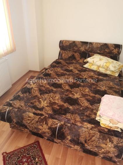 Imobil Mosoaia - Hintesti, 14 camere, teren 1.382mp - 12