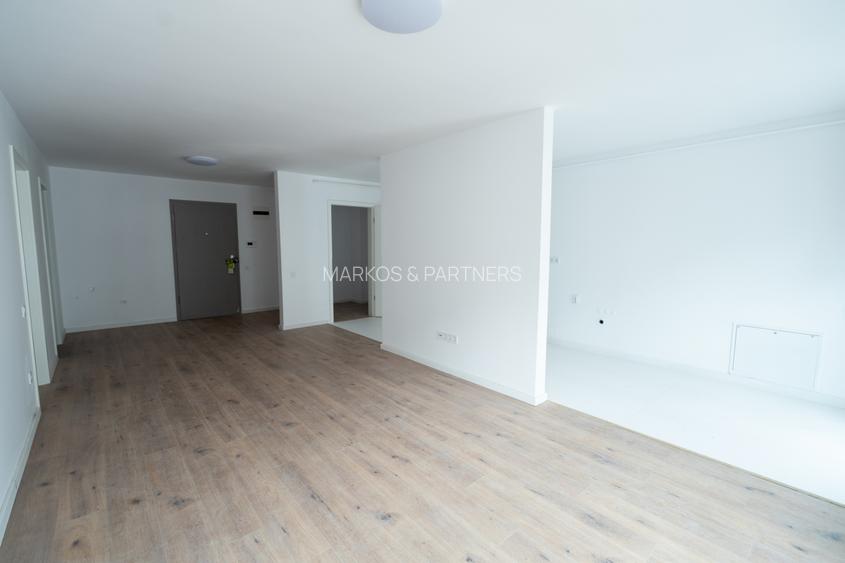 Comision 0 % I Apartament cu 2 camere I Nemobilat I Parcare I Str. Soporului - 9