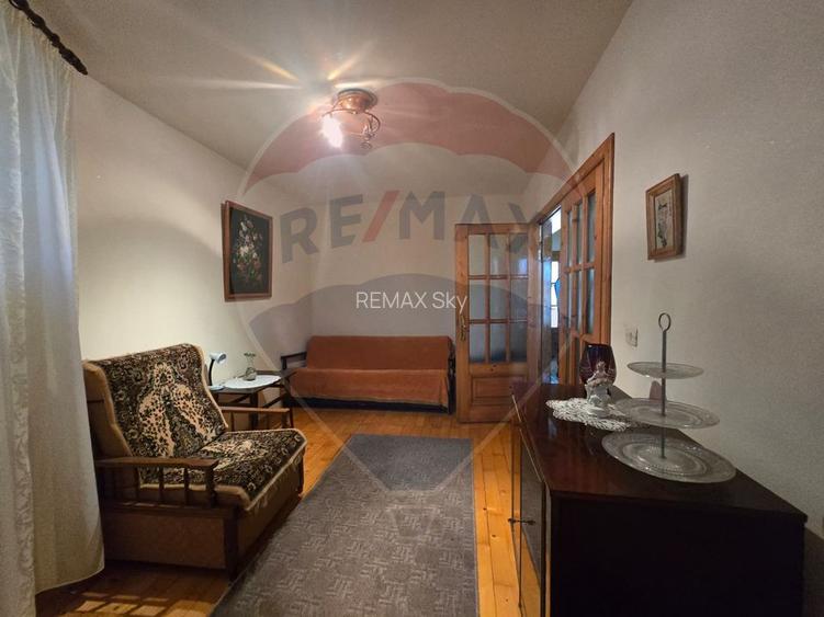 Casă spațioasă 331 mp utili + 5175 mp teren | Piscină interioară - 6