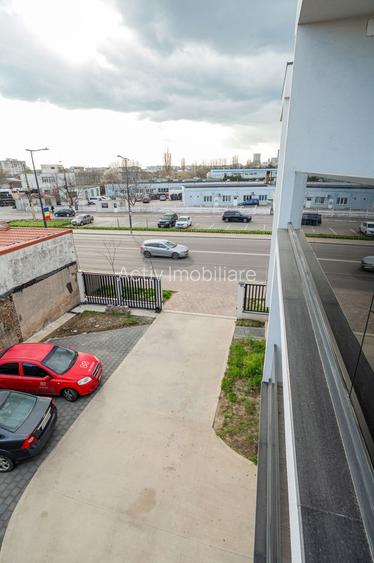 Cladire premium, etaj 1 | 150 mpu + terase 57 mp | 3 locuri parcare - 16