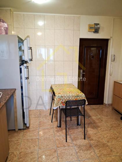 Apartament 3 camere Bd. Obregia Metrou Piata Sudului Decomandat Vedere Spate - 4