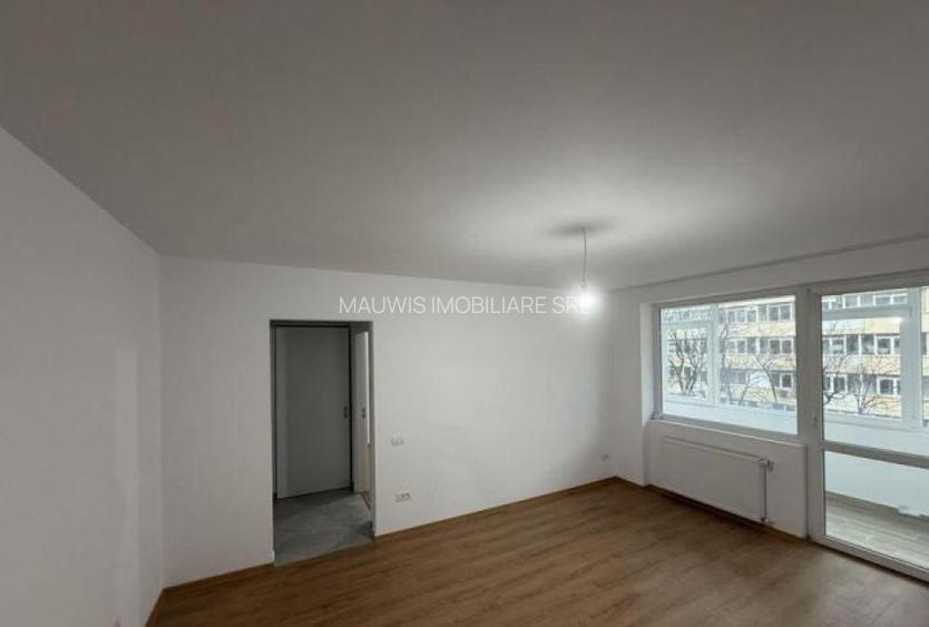 Vatra Luminoasa /  et 5 / renovat la cheie / - 6
