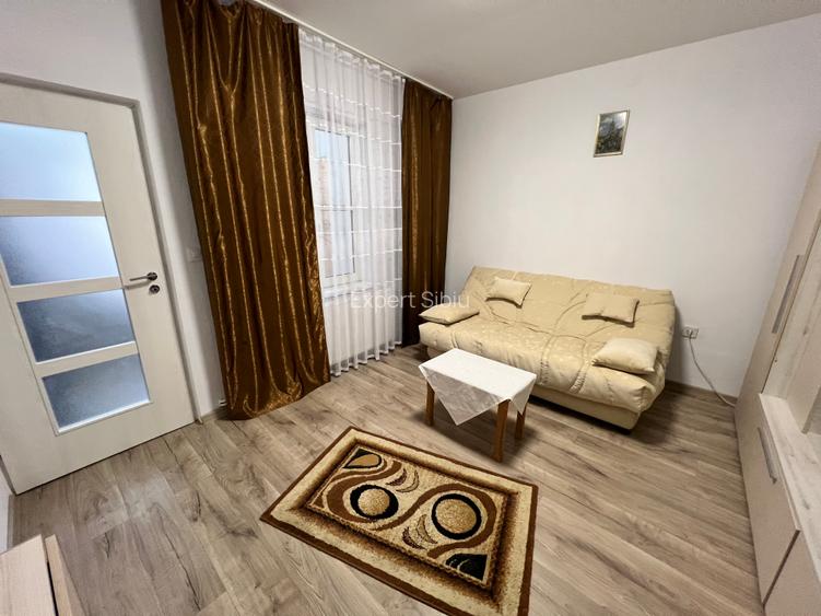 INCHIRIEZ ap.2 camere decomandat la casa,renovat, zona P ta Cluj - 4