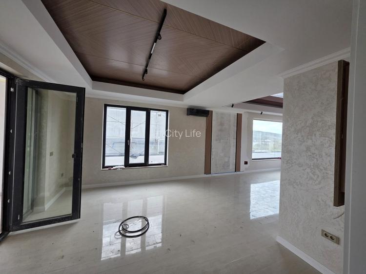 Vila exclusivista cu piscina langa lac. Acasa ca in vacanta! - 12