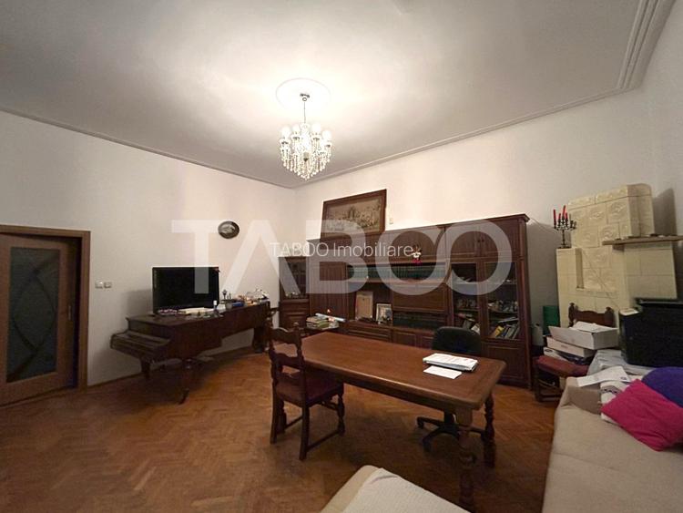 Apartament de vanzare cu garaj terasa 55 mpu zona Central Sibiu - 2