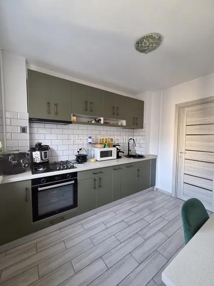 Tineretului - 2 camere , renovat complet , ideal investitie - 6