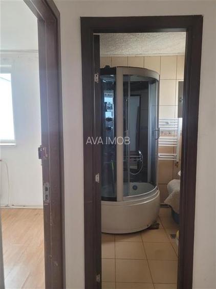Apartament 3 camere semidecomandat, zona Neagoe Voda - 13